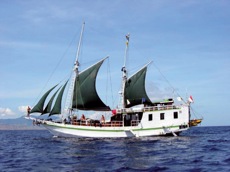 GOELETTE AUX PETITES ILES DE LA SONDE
