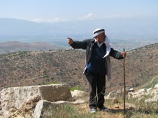 HOMMES ET MONTAGNES DU LIBAN
