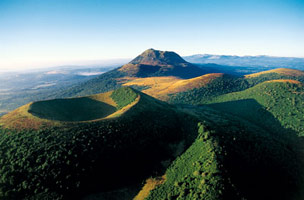 Lacs et volcans d'Auvergne ( Auvergne)