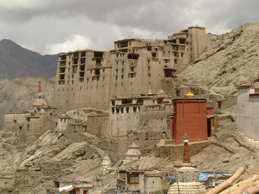 Plus de touristes et moins de tibétains au Tibet en 2007