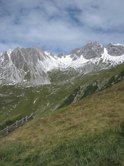 RANDO FORME A LECH