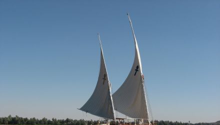 Sandal et rando, reflets du Nil