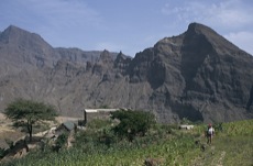 SANTIAGO ET FOGO
