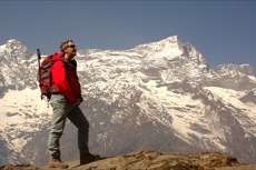 SUR LES CHEMINS DE L'EVEREST -LIB
